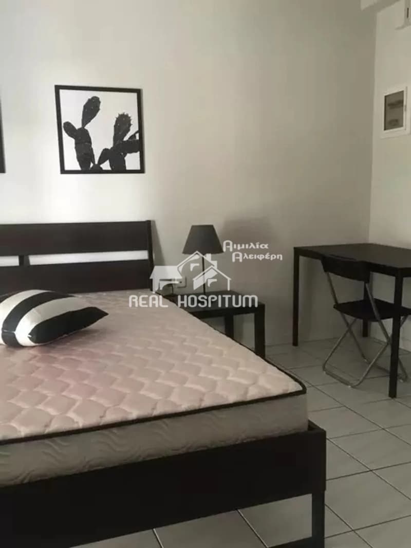 Διαμέρισμα στην Κέντρο, Πετρούπολη — Φωτογραφία 1 από 5