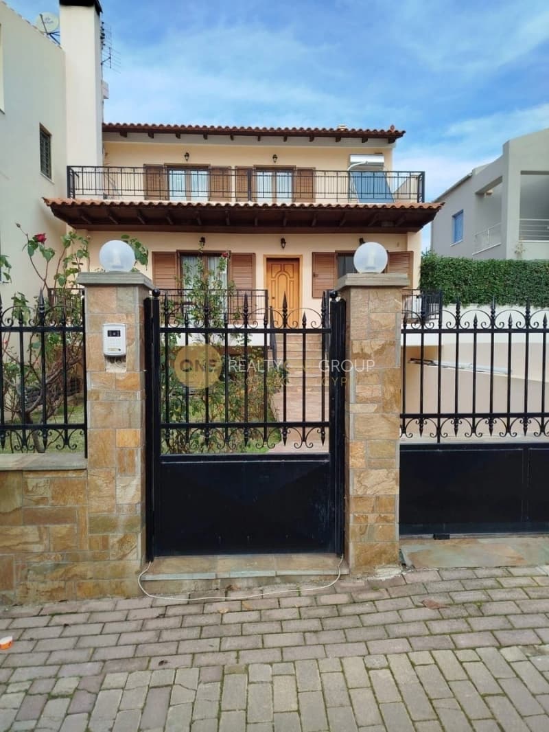 House in Profitis Ilias, Nea Erithraia — Photo 1 of 14