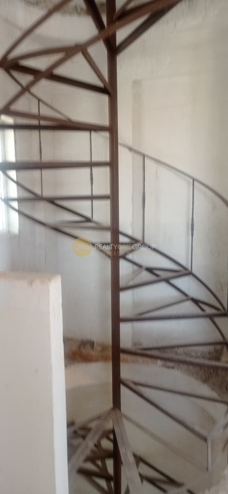 House in Prasinos Lofos, Vravrona — Photo 2 of 13