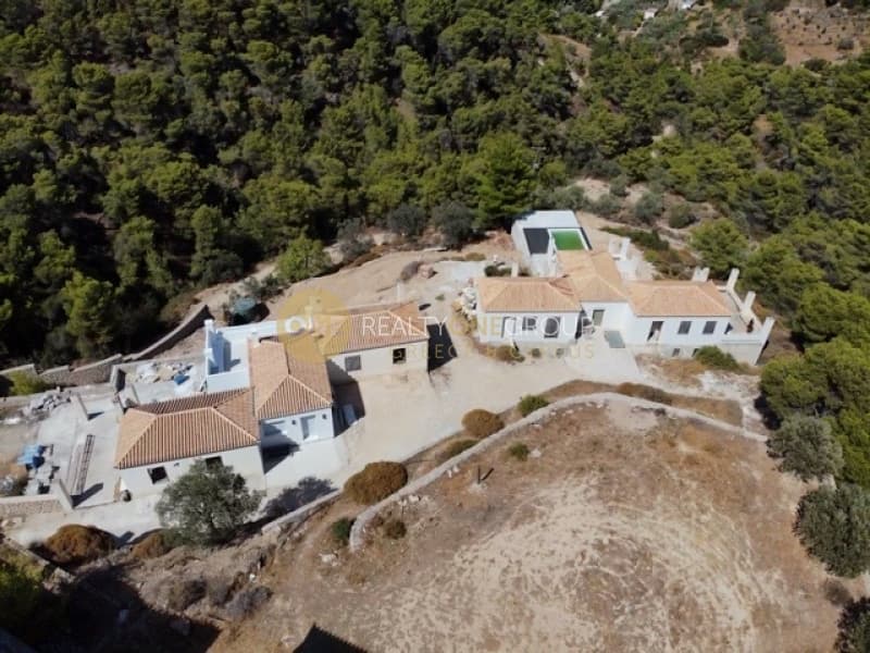 House in Ligoneri, Spetses — Photo 6 of 6