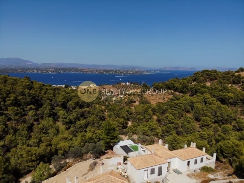 House in Ligoneri, Spetses — Photo 1 of 5