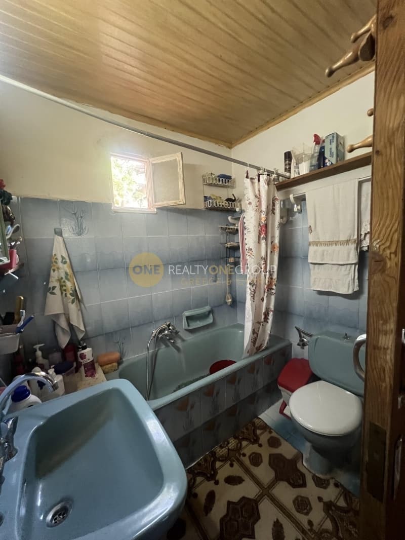 House in Agios Athanasios, Salamina — Photo 12 of 31