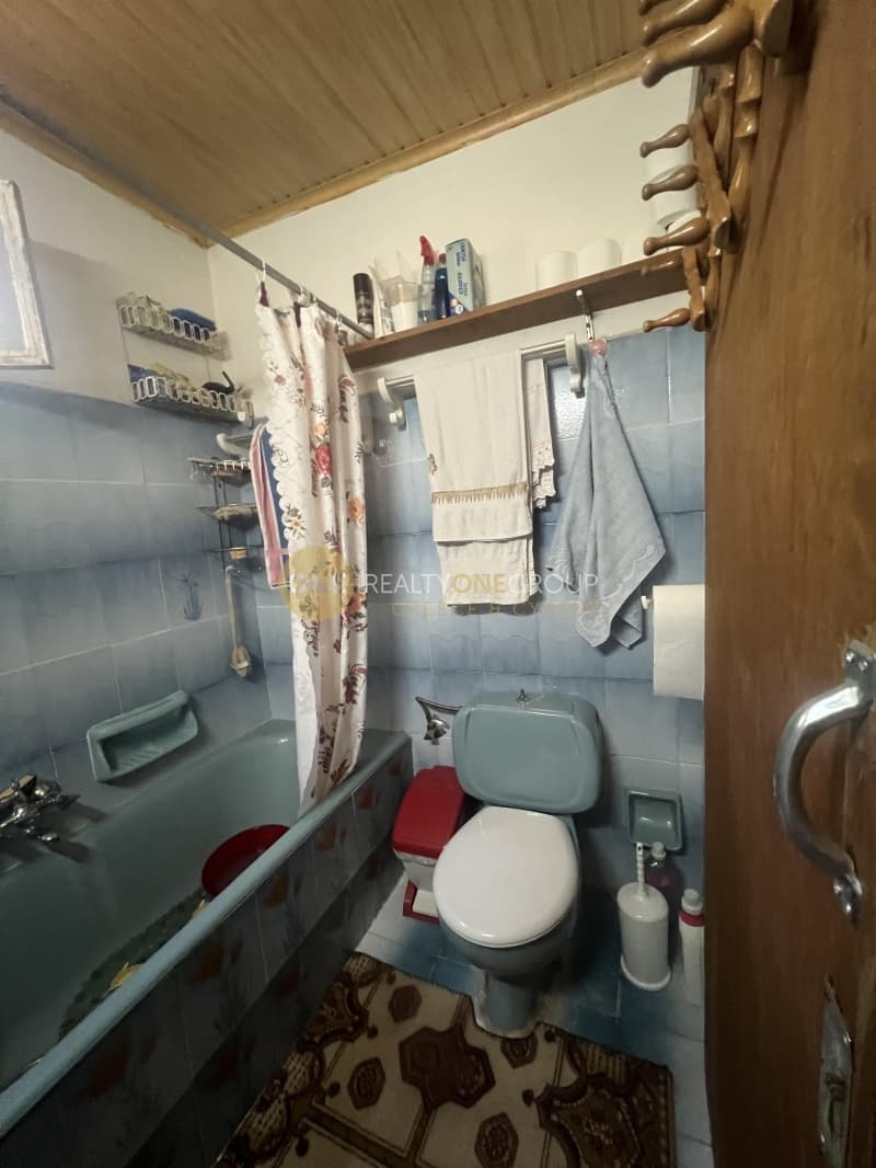 House in Agios Athanasios, Salamina — Photo 13 of 31