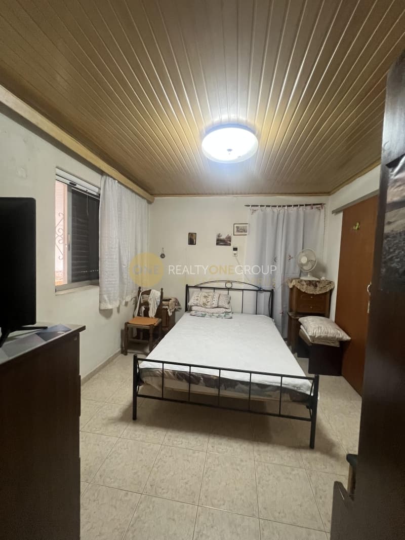 House in Agios Athanasios, Salamina — Photo 14 of 31
