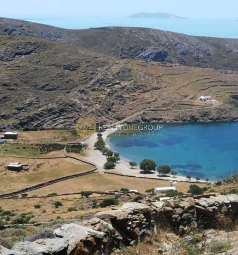 Αγροτεμάχιο στην Αγία Ειρήνη, Κύθνος — Φωτογραφία 2 από 4
