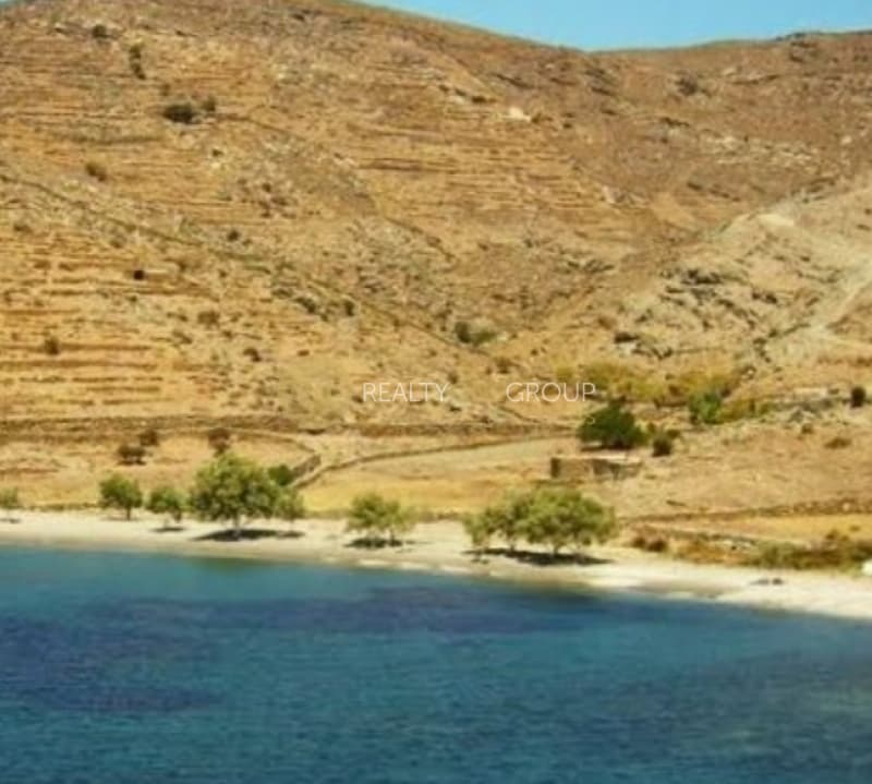 Αγροτεμάχιο στην Αγία Ειρήνη, Κύθνος — Φωτογραφία 1 από 4