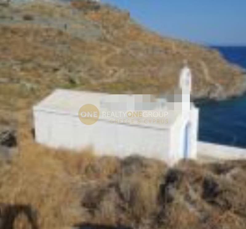Αγροτεμάχιο στην Λουτρά, Κύθνος — Φωτογραφία 2 από 3