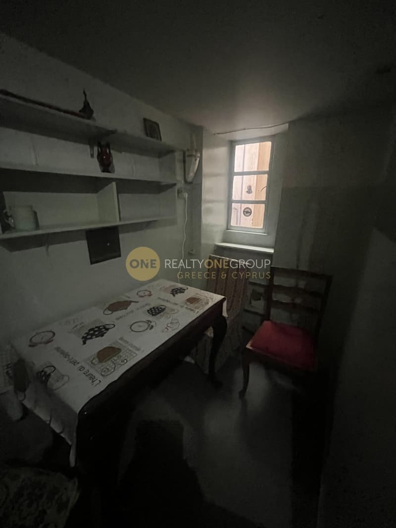 House in Plateia Koliatsou, Patision - Acharnon — Photo 16 of 31