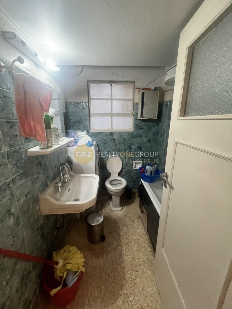 House in Plateia Koliatsou, Patision - Acharnon — Photo 14 of 31