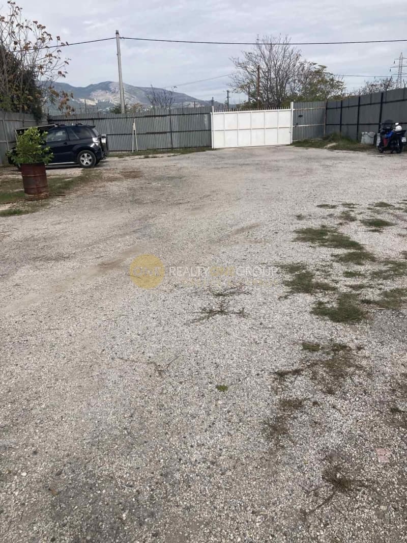 Parcel in Megala Sxoinia A, Acharnes — Photo 2 of 10