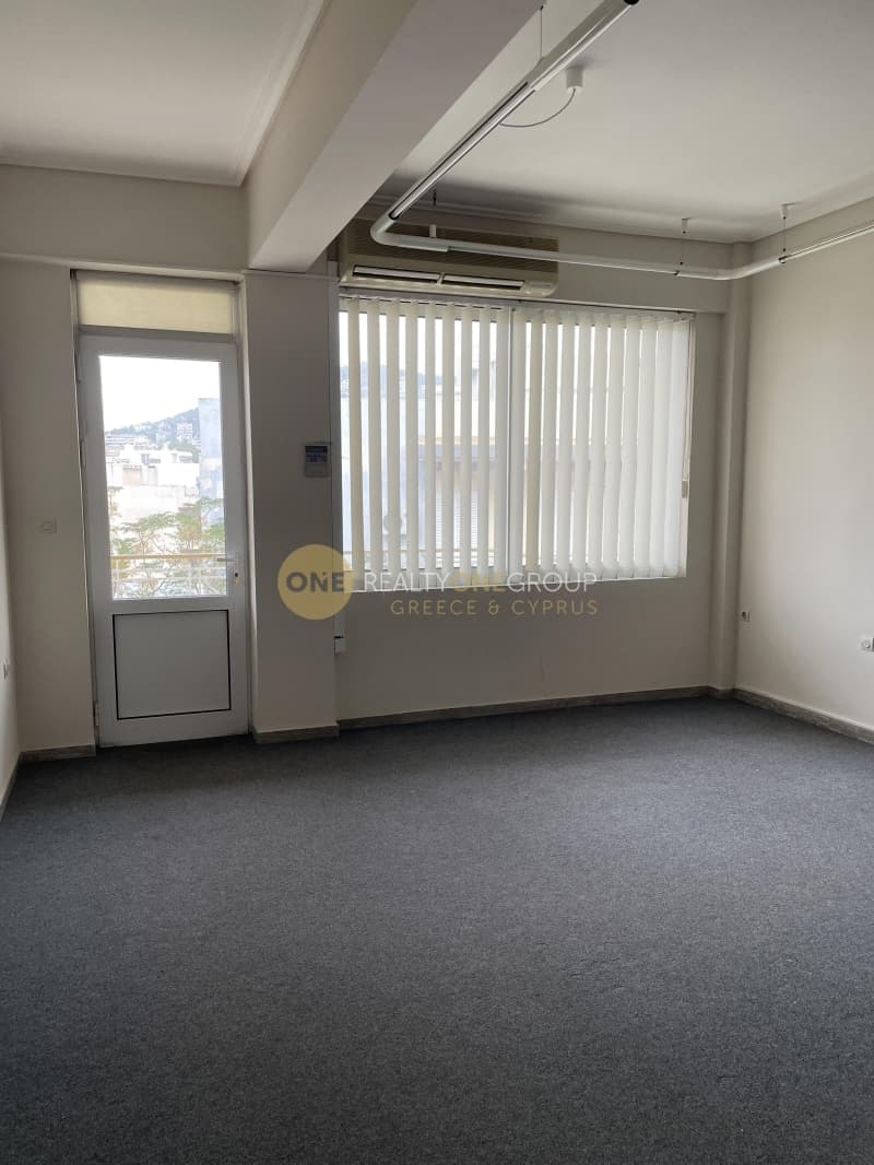 Office in Center, Nea Erithraia — Photo 15 of 20