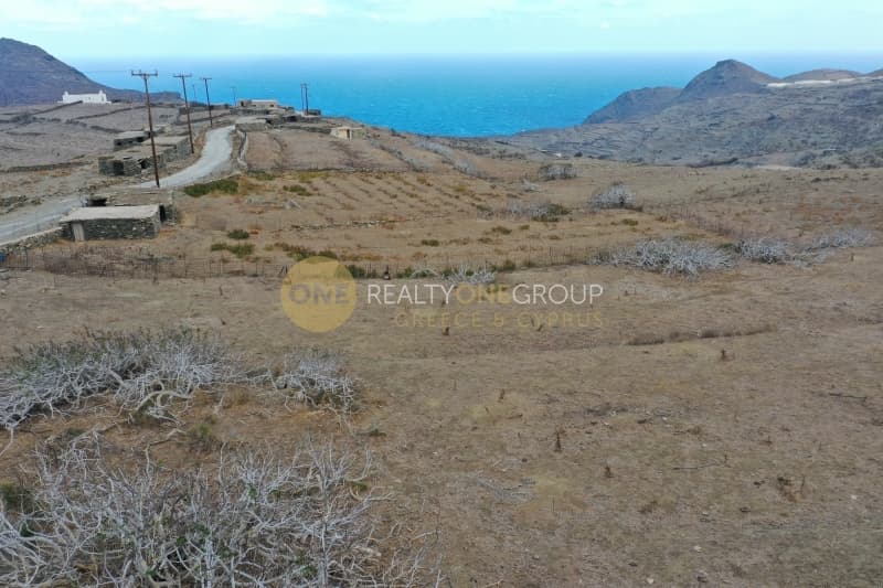 Αγροτεμάχιο στην Αγάπη, Τήνος — Φωτογραφία 1 από 31