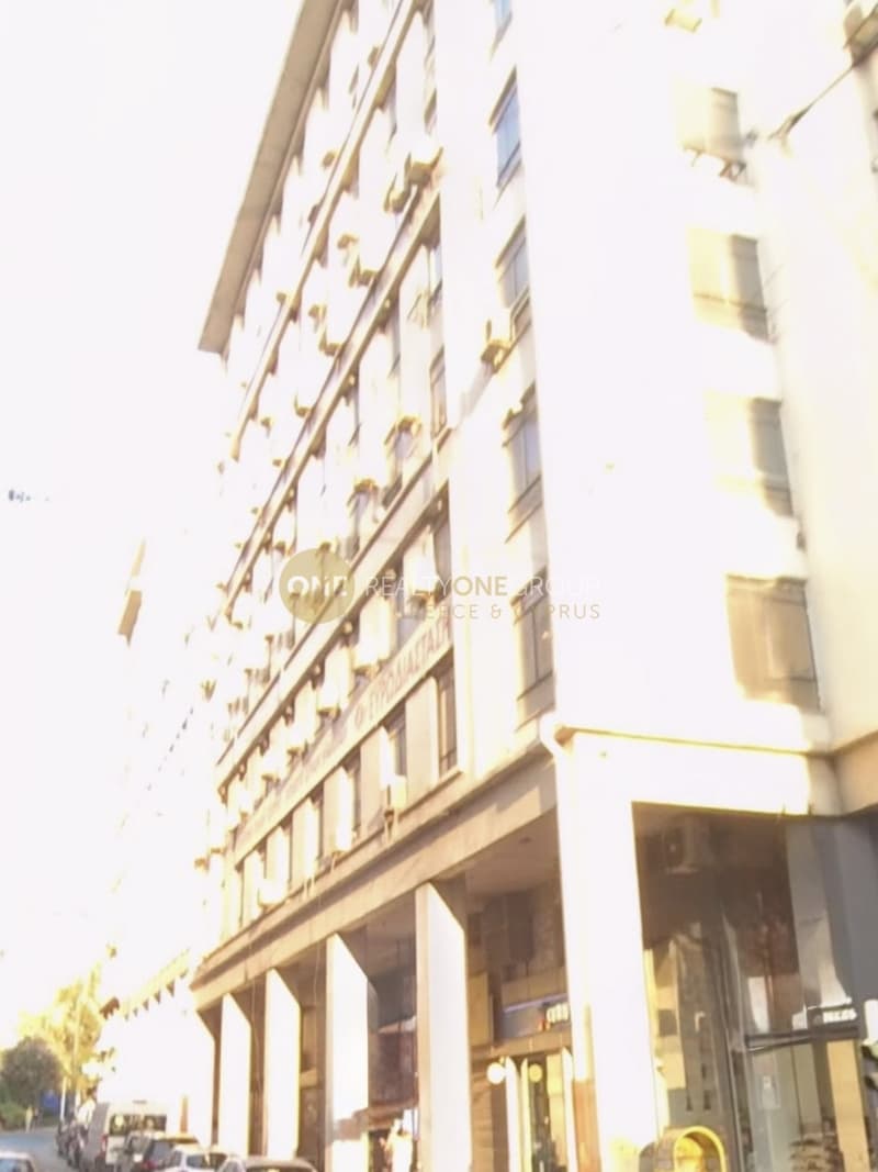 Office in Platia Kanigos, Exarchia - Neapoli — Photo 5 of 6