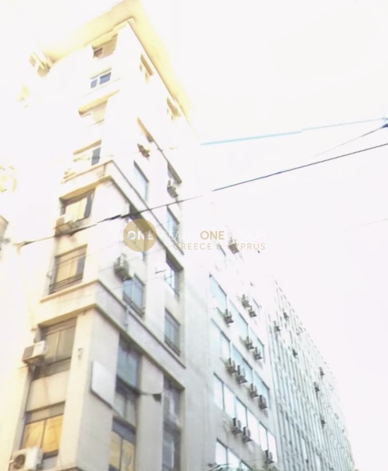 Office in Platia Kanigos, Exarchia - Neapoli — Photo 3 of 6