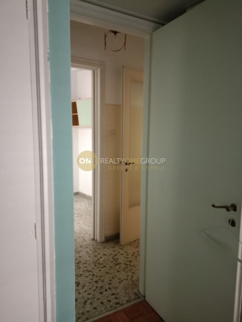 Apartment in Gkrava, Patisia — Photo 7 of 18