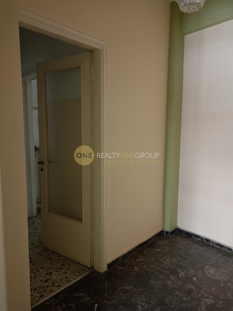 Apartment in Gkrava, Patisia — Photo 10 of 18