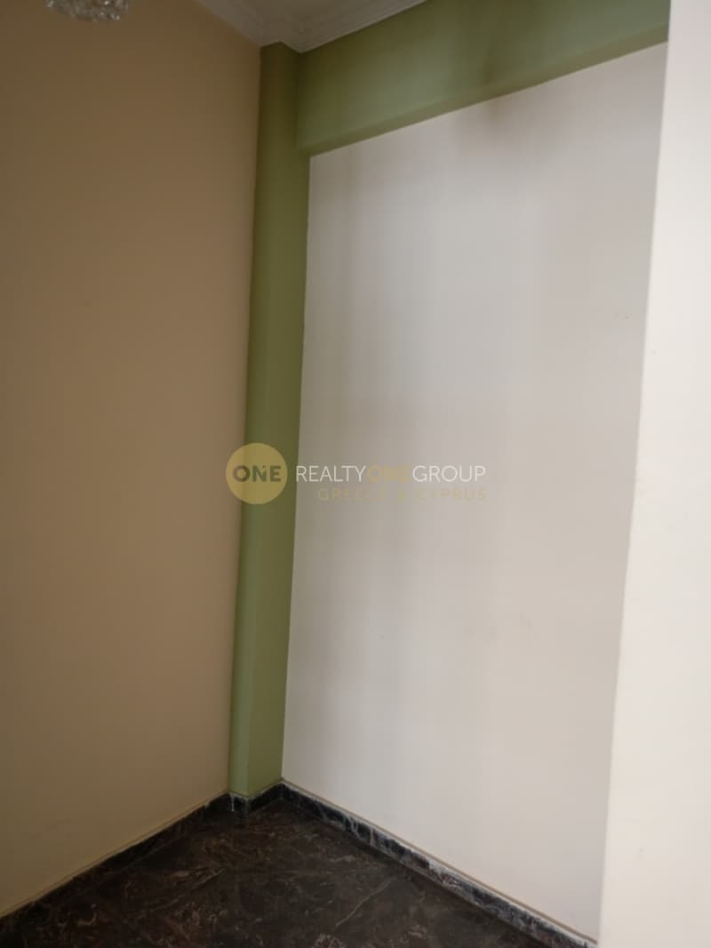 Apartment in Gkrava, Patisia — Photo 11 of 18