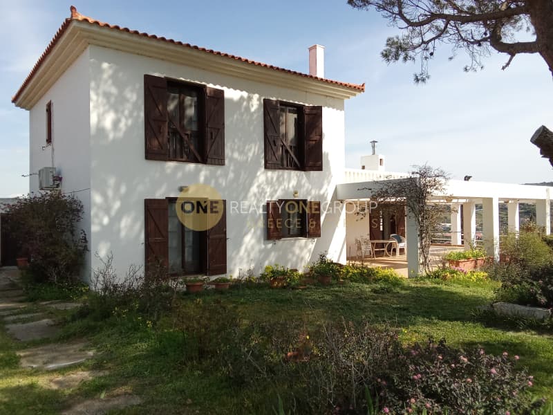 House in Lofos Kselaftaki, Kalivia Thorikou — Photo 15 of 30