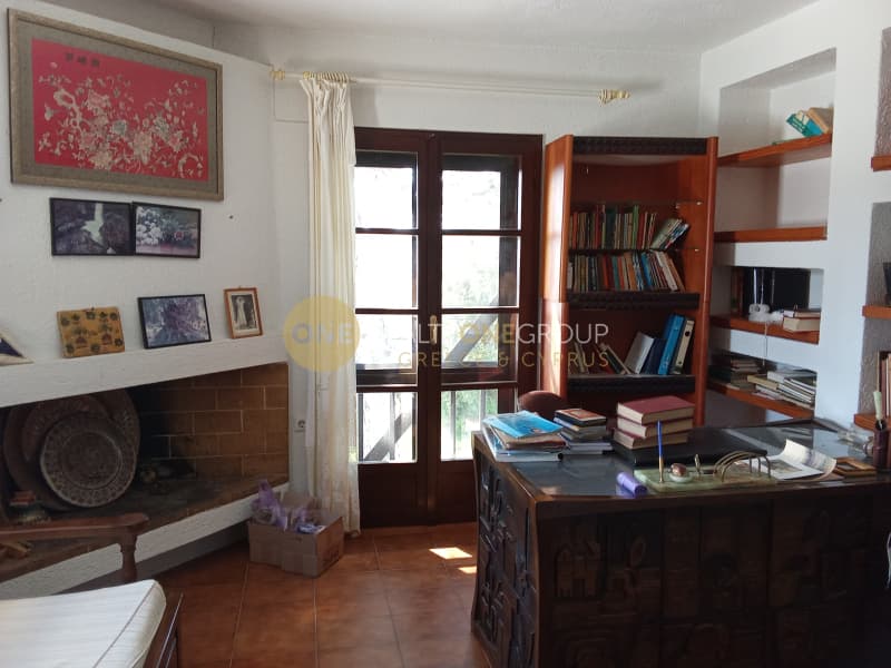 House in Lofos Kselaftaki, Kalivia Thorikou — Photo 13 of 30