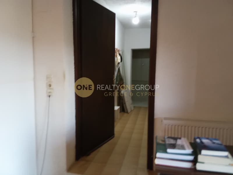 House in Lofos Kselaftaki, Kalivia Thorikou — Photo 9 of 30