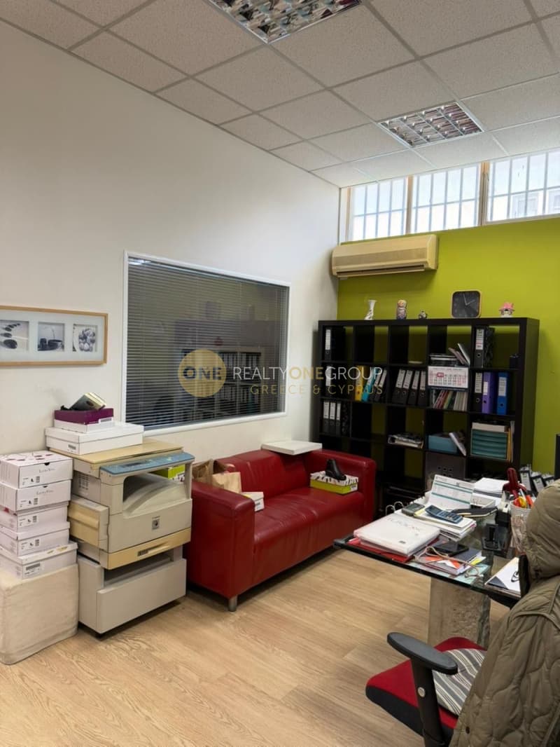 Retail Store in Tria Asteria, Iraklio — Photo 11 of 11