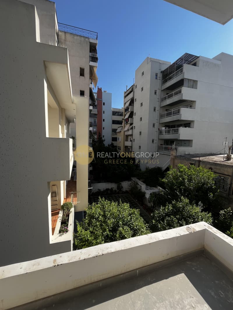 Apartment in Agia Paraskevi, Nea Smyrni — Photo 11 of 15