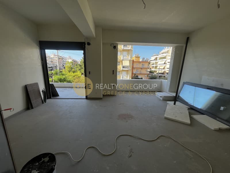 Apartment in Agia Paraskevi, Nea Smyrni — Photo 1 of 15