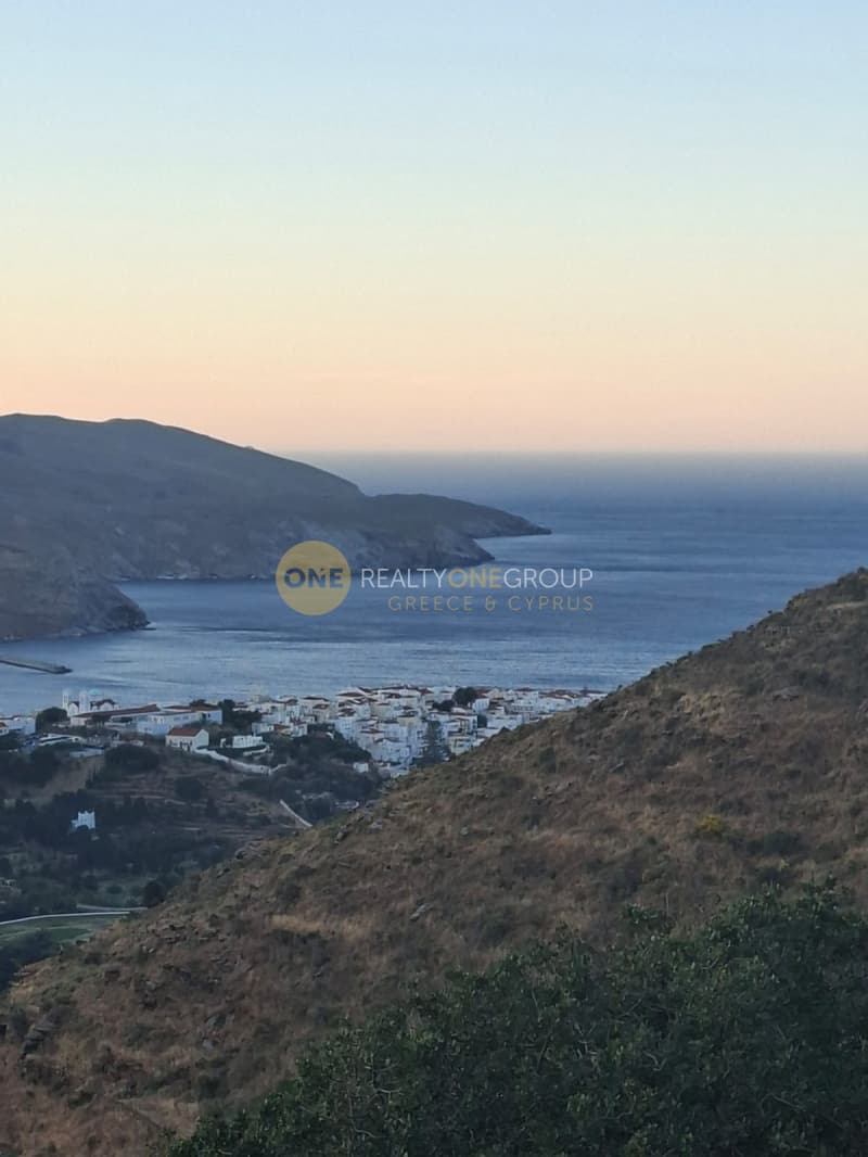 Αγροτεμάχιο στην Λιβάδια, Άνδρος — Φωτογραφία 1 από 20
