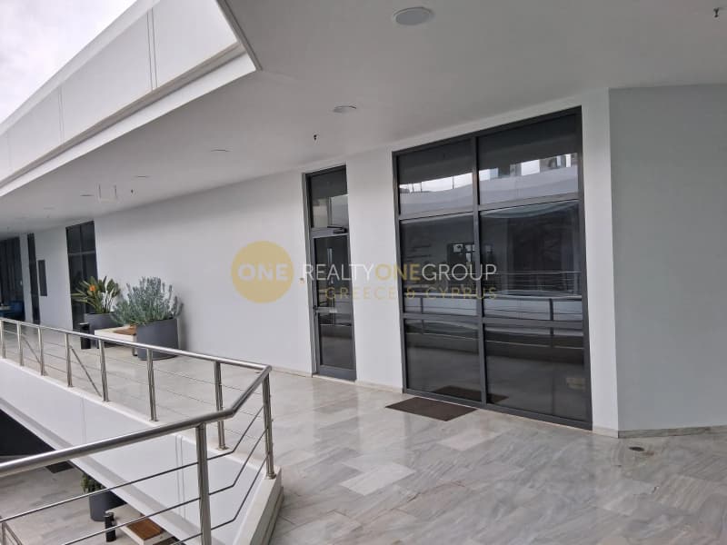 Office in Profitis Ilias, Nea Erithraia — Photo 1 of 27