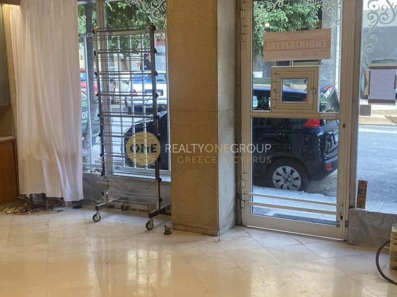 Αίθουσα Εκδηλώσεων στην Λόφος Φινοπούλου, Πολύγωνο - Τουρκοβούνια — Φωτογραφία 5 από 5