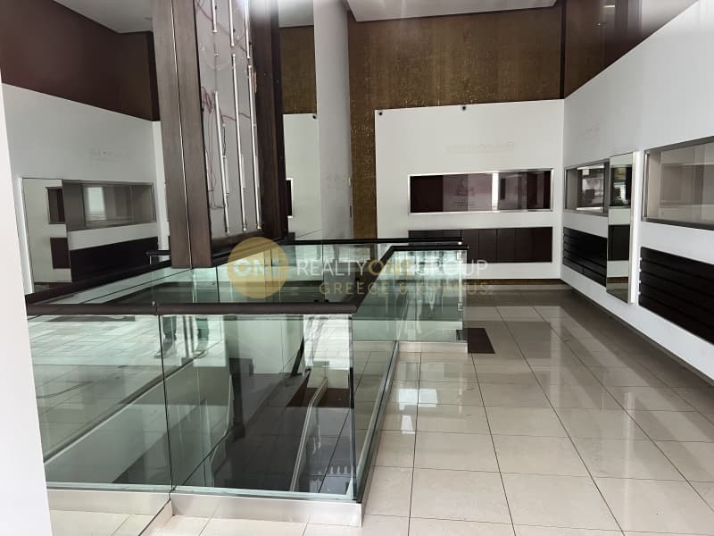 Retail Store in Kefalari, Kifisia — Photo 5 of 5