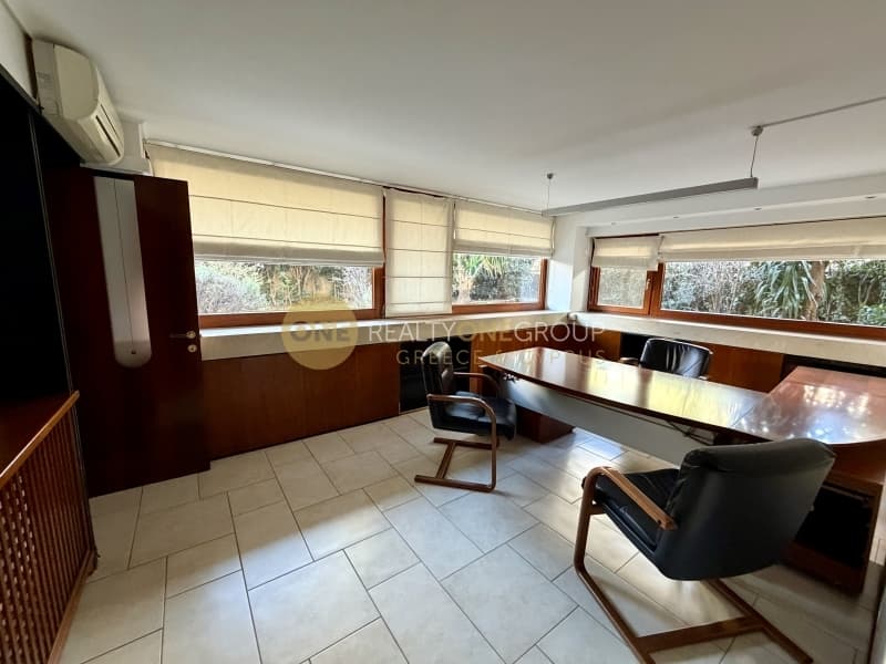 Γραφείο στην Κάτω Λεοντάρι, Πεύκη — Φωτογραφία 1 από 26