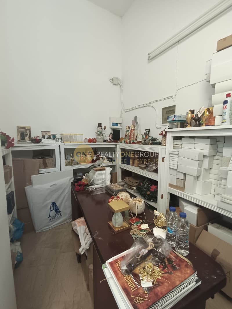 Κατάστημα στην ΤΕΙ Αθηνών, Αιγάλεω — Φωτογραφία 12 από 15