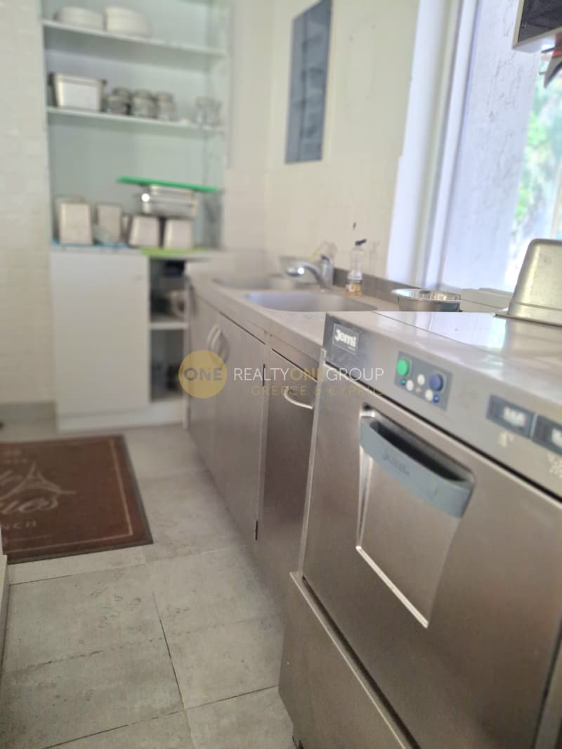Retail Store in Kontopefko, Agia Paraskevi — Photo 12 of 30