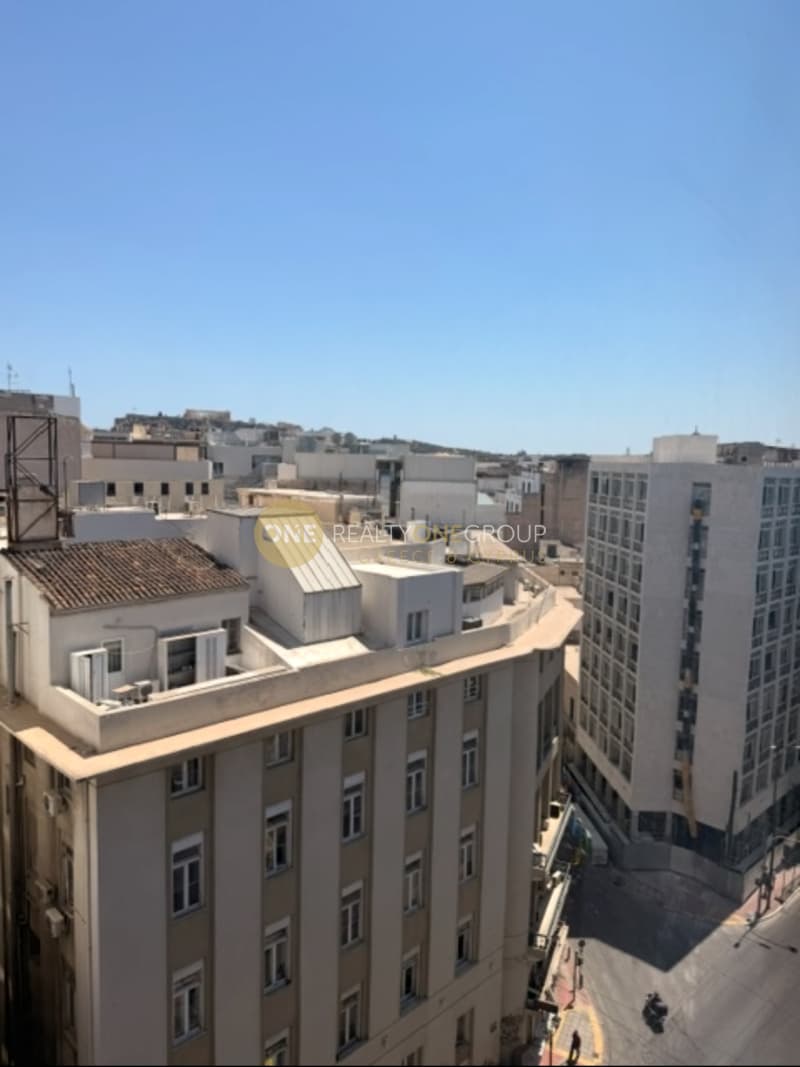 Γραφείο στην Ζώνη Χονδρεμπορίου, Εξάρχεια - Νεάπολη — Φωτογραφία 6 από 14