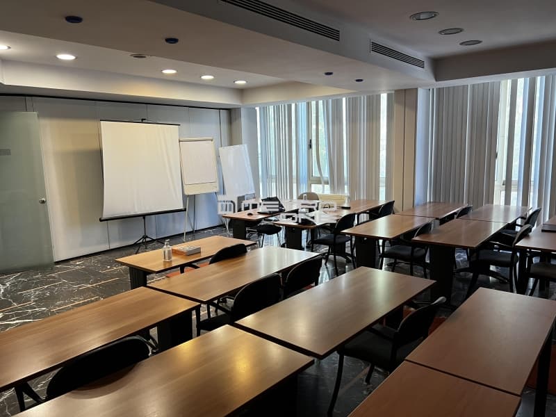Office in Platia Kanigos, Exarchia - Neapoli — Photo 11 of 30
