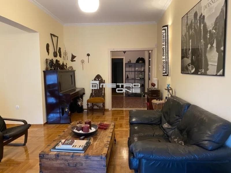 Apartment in Osios Loukas, Patisia — Photo 4 of 19