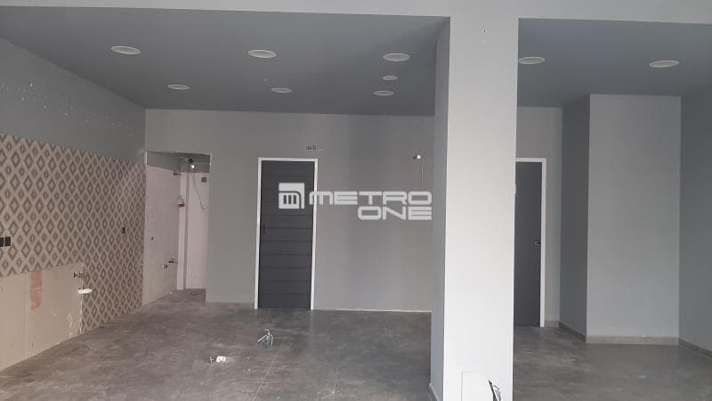 Κατάστημα στην Νέο Τέρμα, Μαρούσι — Φωτογραφία 2 από 2