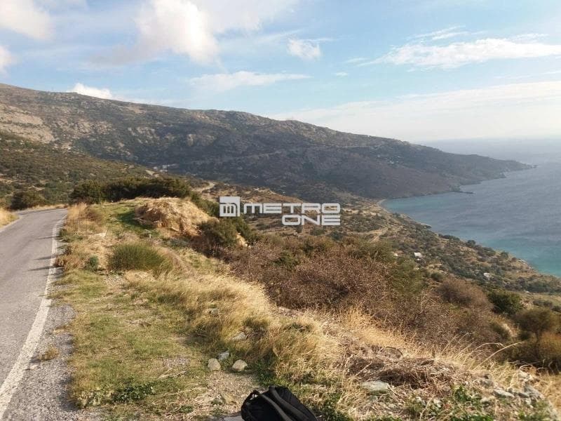 Parcel in Mpatsi, Andros — Photo 4 of 7