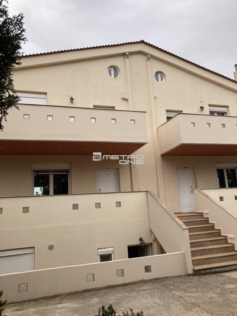 House in Markopoulo, Markopoulo — Photo 8 of 30