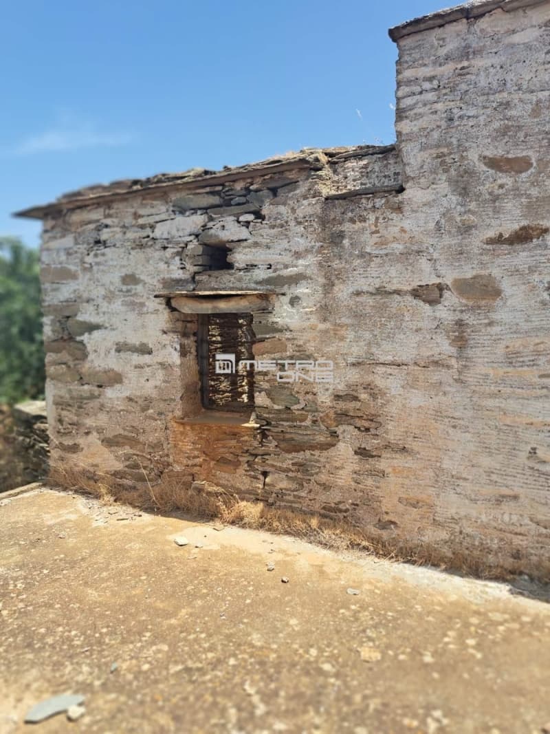Building Plot in Mpatsi, Andros — Photo 4 of 10