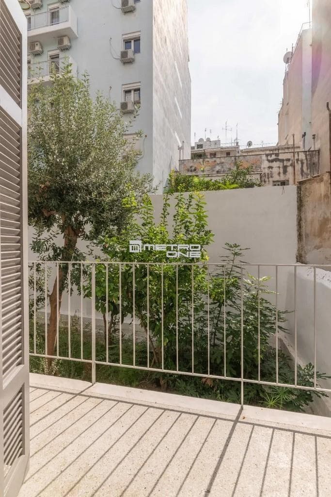 Διαμέρισμα στην Πλατεία Κολιάτσου, Λεωφ. Πατησίων - Λεωφ. Αχαρνών — Φωτογραφία 9 από 9
