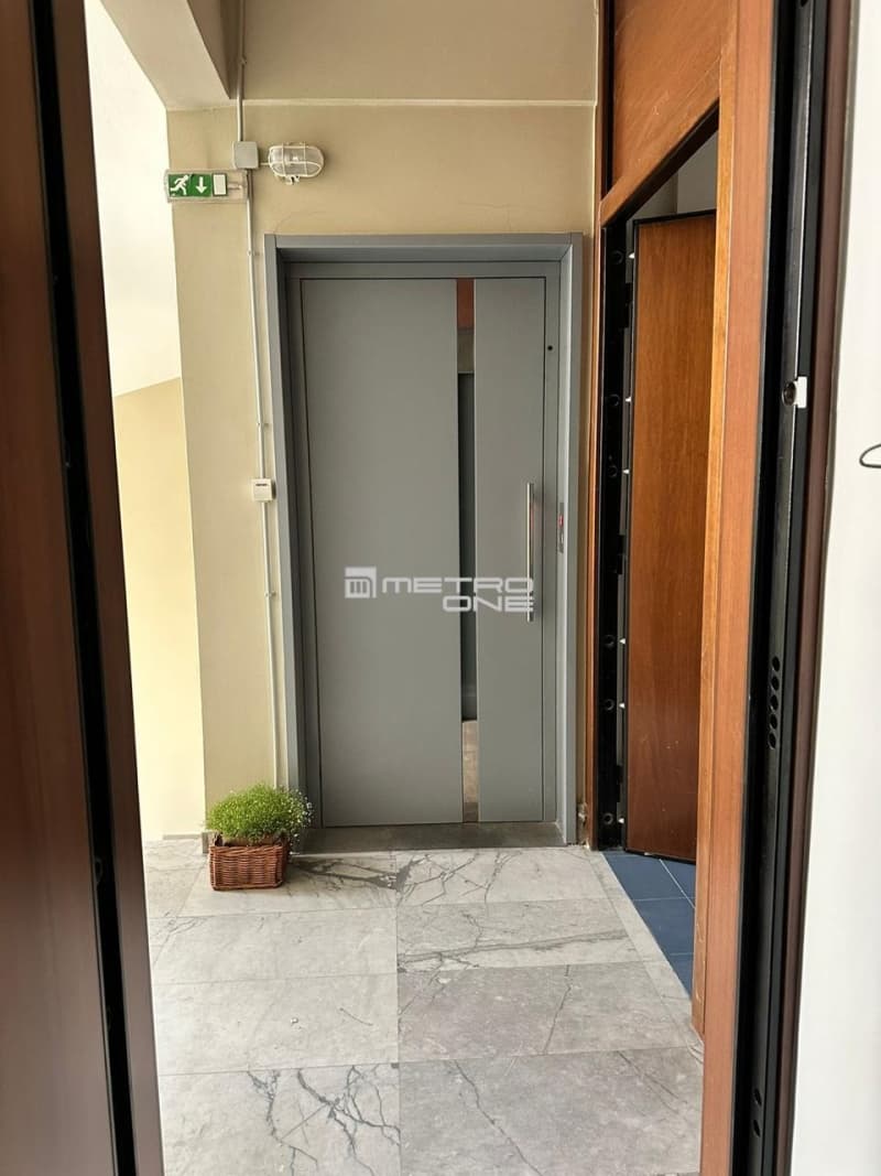 Apartment in Strofili, Historic Center — Photo 11 of 23