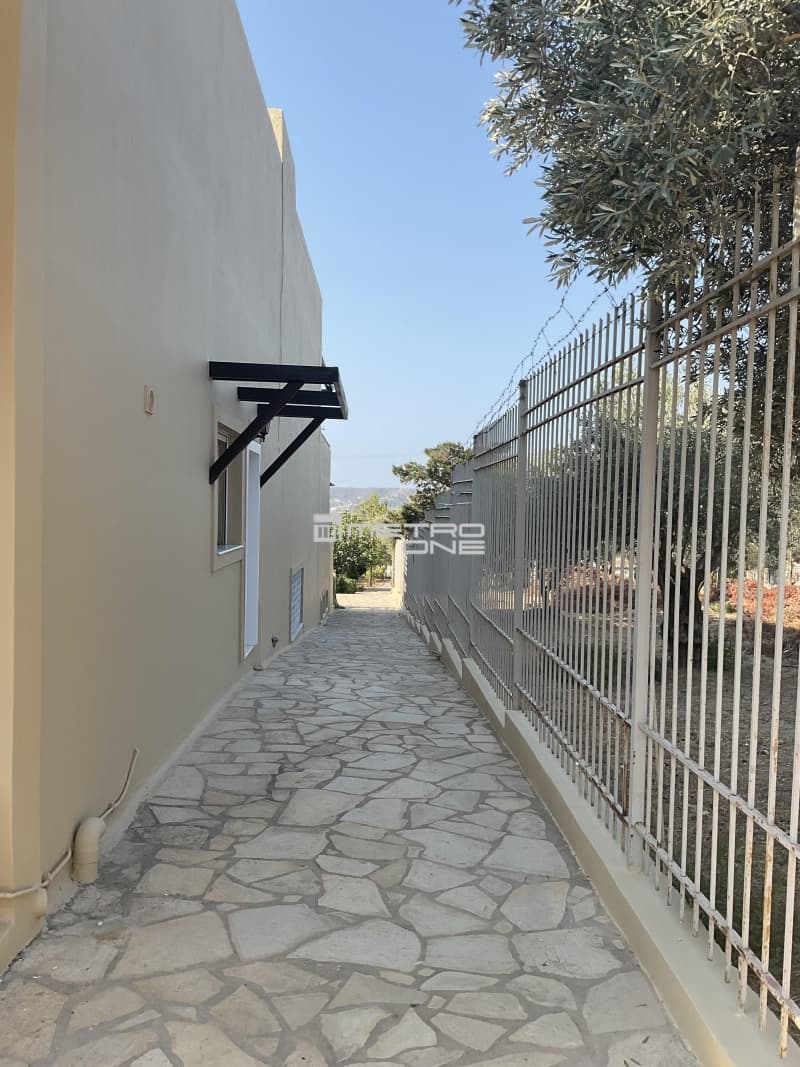 House in Ampelonas, Kalivia Thorikou — Photo 21 of 30