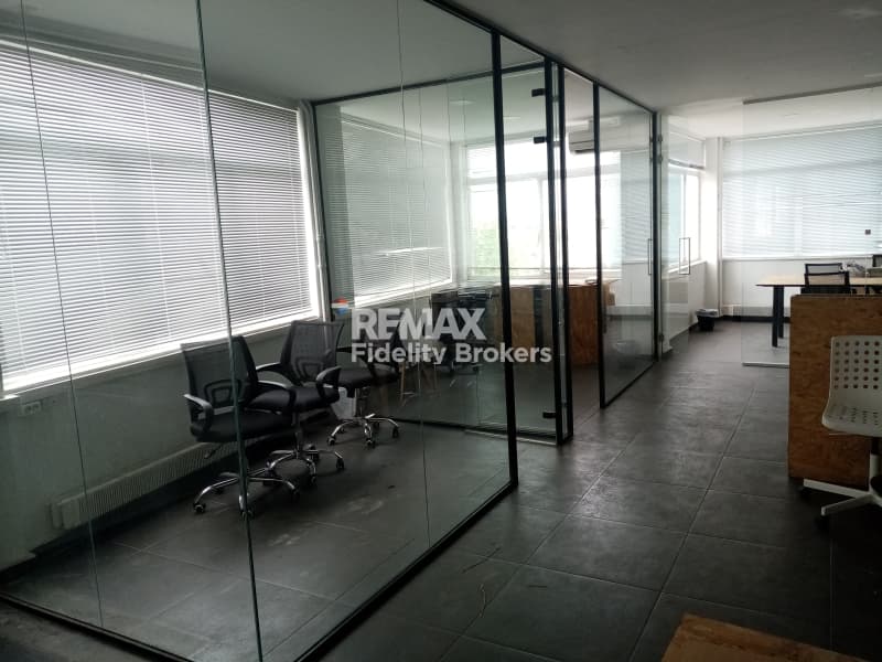 Office in Monastiraki, Historic Center — Photo 4 of 9