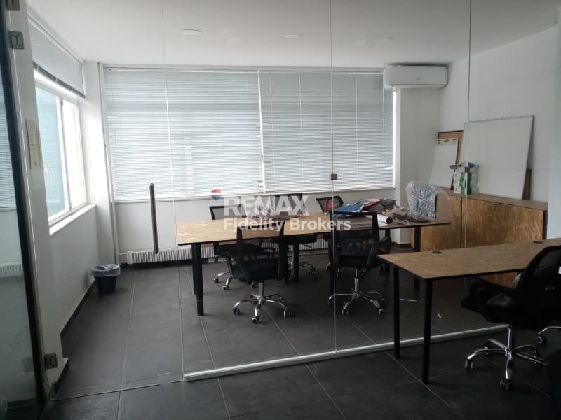 Office in Monastiraki, Historic Center — Photo 3 of 9