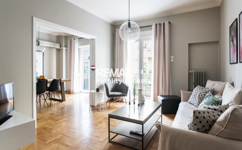Apartment in Fix, Koukaki - Makrigianni — Photo 1 of 14