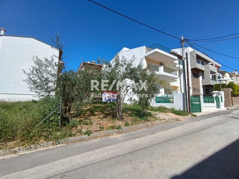 Οικόπεδο στην Γαργηττός, Γέρακας — Φωτογραφία 1 από 6