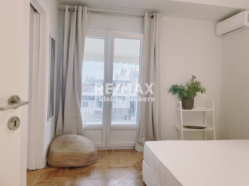 Apartment in Ravenia, Attiki — Photo 14 of 18