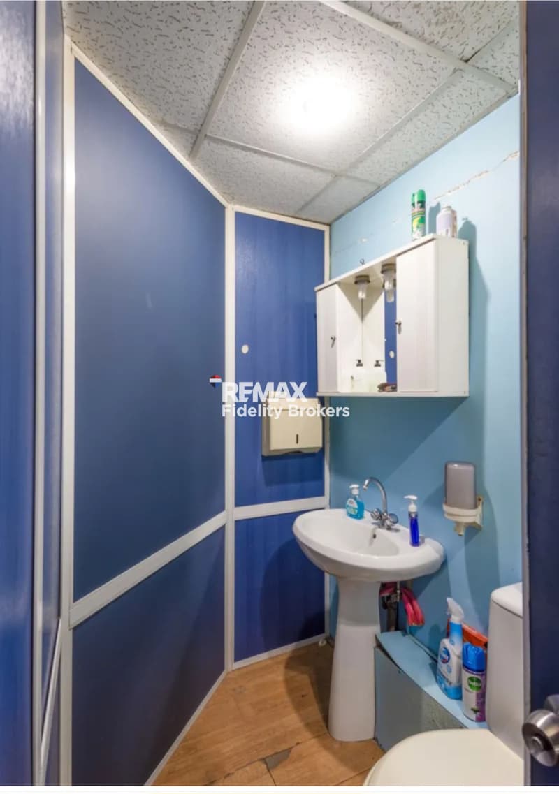 Βιομηχανικός Χώρος στην Άνω Ρέντης, Άγιος Ιωάννης Ρέντης — Φωτογραφία 6 από 23
